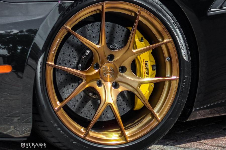 Колеса Ferrari California by Strasse Wheels 2015 года  (фото 8 из 10)